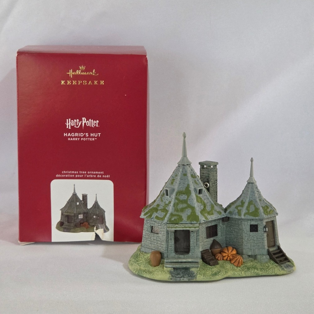 Hallmark Hagrid's Hut Ornament Excellent 2020 Harry Potter Wizarding Keepsake